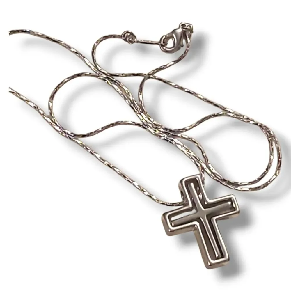 18K White Gold Plated Cross Pendant‎ Necklace 18